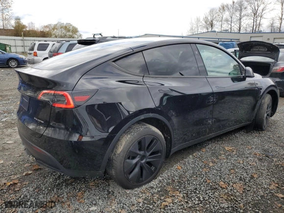2024 Tesla Model Y Long Range with VIN 7SAYGDEE5RF197579, listed as a Copart auction lot 78524234 with 0 mi miles and Salvage Title. Bid and sale history available at carsss.com. Image 3.