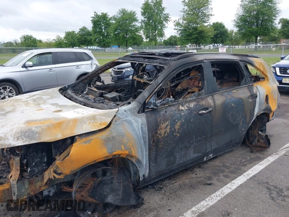 2018 Kia Sorento EX with VIN 5XYPHDA57JG421783, listed as a IAAI auction lot 42362288 with Not provided miles and . Bid and sale history available at DreamBid. Image 6.