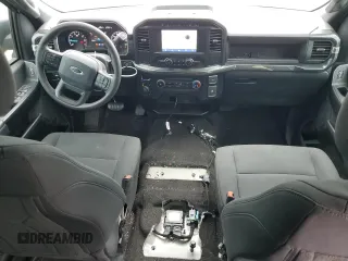 2022 Ford F-150 z VIN 1FTFW1P87NKE40612, wystawiony jako Copart lot #55481785 z przebiegiem 31 516 mil mil oraz Szkoda całkowita • Salvage title. Historia ofert i sprzedaży dostępna na DreamBid. Obrazek 8.
