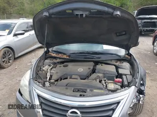 2015 Nissan Altima S with VIN 1N4AL3AP1FC409422, listed as a IAAI auction lot 41892894 with 231,456 mi miles and . Bid and sale history available at carsss.com. Image 10.