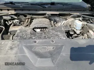 2018 Chevrolet Silverado 1500 LT z VIN 1GCVKREC9JZ340297, wystawiony jako Copart lot #70179155 z przebiegiem 123 322 mil mil oraz Szkoda całkowita • Salvage title. Historia ofert i sprzedaży dostępna na DreamBid. Obrazek 13.