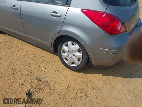 2007 Nissan Versa SL with VIN 3N1BC13E57L424125, listed as a IAAI auction lot 42418376 with 196,779 mi miles and . Bid and sale history available at DreamBid. Image 12.