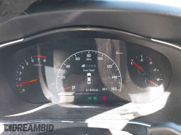 2015 Kia Cadenza Premium with VIN KNALN4D78F5180348, listed as a IAAI auction lot 41307129 with 61,924 mi miles. Bid and sale history available at carsss.com. Image 15.