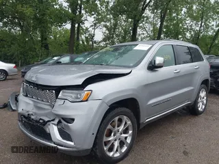 2020 Jeep Grand Cherokee Summit с VIN 1C4RJFJT4LC137073, выставлен на аукционе IAAI как лот 42265991 с пробегом 212 397 миль миль и . История ставок и продаж доступна на DreamBid. Изображение 6.