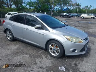 2013 Ford Focus SE with VIN 1FADP3F28DL217636, listed as a IAAI auction lot 42465123 with 187,088 mi miles and . Bid and sale history available at DreamBid. Image 1.
