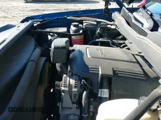 2016 Chevrolet Silverado 2500HD LT z VIN 1GC1KVEG3GF272342, wystawiony jako IAAI lot #42685982 z przebiegiem 165 556 mil mil oraz . Historia ofert i sprzedaży dostępna na DreamBid. Obrazek 20.