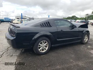 2008 Ford Mustang Deluxe with VIN 1ZVHT80N585146782, listed as a Copart auction lot 60792295 with Not provided miles and Salvage title. Bid and sale history available at DreamBid. Image 3.