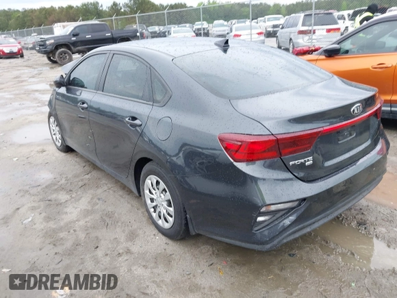 2021 Kia Forte LXS with VIN 3KPF24AD4ME266471, listed as a IAAI auction lot 41972334 with 54,346 mi miles and . Bid and sale history available at DreamBid. Image 3.