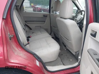 2011 Ford Escape XLT with VIN 1FMCU0D70BKB19310, listed as a IAAI auction lot 42100801 with 211,028 mi miles. Bid and sale history available at carsss.com. Image 8.