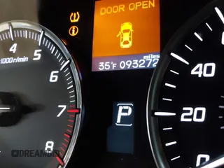 2015 Acura TLX z VIN 19UUB1F35FA019361, wystawiony jako IAAI lot #41415859 z przebiegiem 93 272 mil mil oraz . Historia ofert i sprzedaży dostępna na DreamBid. Obrazek 15.