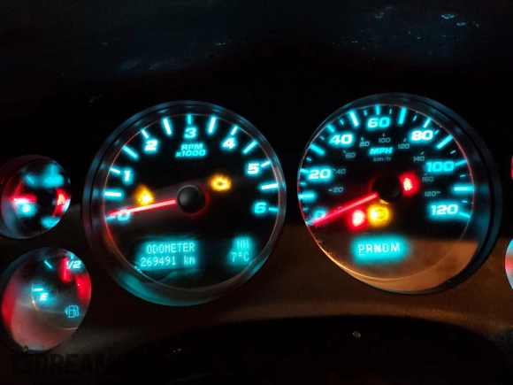 2011 Chevrolet Avalanche LT with VIN 3GNTKFE33BG149330, listed as a Copart auction lot 45932895 with 269,491 mi miles and Salvage title. Bid and sale history available at DreamBid. Image 9.