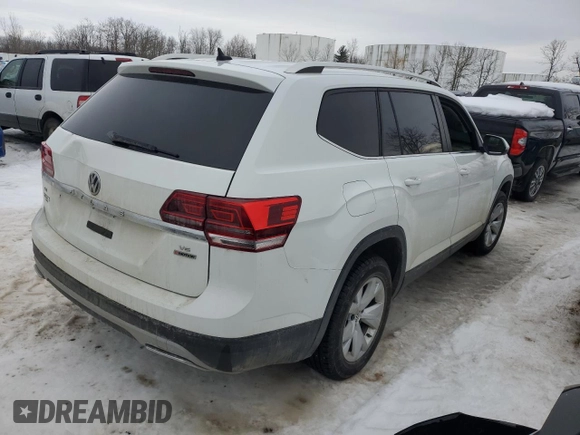 2019 Volkswagen Atlas SE z VIN 1V2UR2CA5KC530987, wystawiony jako Copart lot #45872945 z przebiegiem Nie podano mil oraz Szkoda całkowita • Salvage title. Historia ofert i sprzedaży dostępna na DreamBid. Obrazek 3.