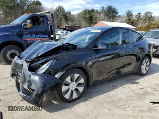 2021 Tesla Model Y Long Range z VIN 5YJYGDEE5MF065024, wystawiony jako Copart lot #48581215 z przebiegiem 82 794 mil mil oraz Szkody całkowita. Historia ofert i sprzedaży dostępna na DreamBid. Obrazek 1.