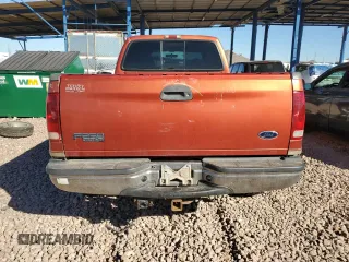 2001 Ford Super Duty F-250 XL with VIN 1FTNW21S81EA34207, listed as a Copart auction lot 77451904 with 207,829 mi miles and Salvage Title. Bid and sale history available at carsss.com. Image 6.