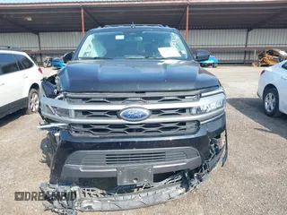 2024 Ford Expedition Max XLT с VIN 1FMJK1J82REA10050, выставлен на аукционе IAAI как лот 42698350 с пробегом 47 383 миль миль и . История ставок и продаж доступна на DreamBid. Изображение 12.