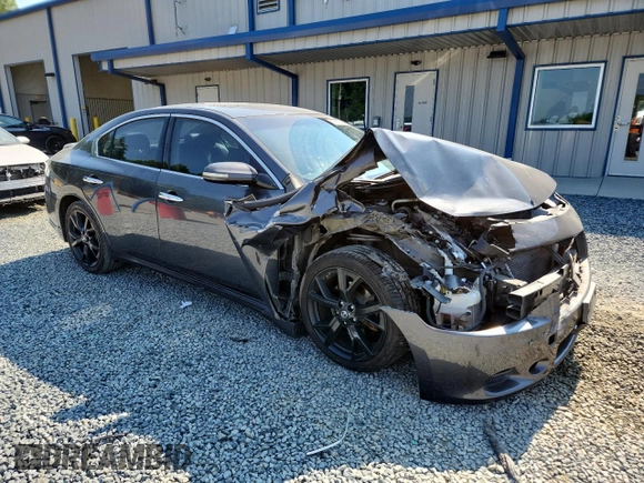 2013 Nissan Maxima SV with VIN 1N4AA5AP1DC844987, listed as a Copart auction lot 63761645 with 141,065 mi miles and Salvage title. Bid and sale history available at DreamBid. Image 4.