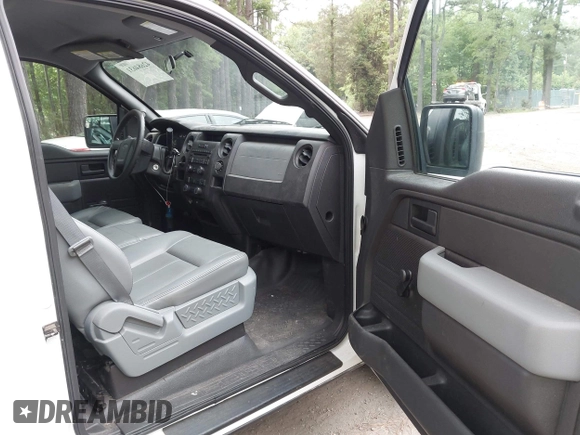 2012 Ford F-150 XL с VIN 1FTMF1CM0CKD99408, выставлен на аукционе IAAI как лот 42684631 с пробегом 65 606 миль миль и . История ставок и продаж доступна на DreamBid. Изображение 5.