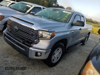 2019 Toyota Tundra 2WD SR with VIN 5TFRY5F1XKX254693, listed as a Copart auction lot 74018594 with 0 mi miles and Salvage Title. Bid and sale history available at carsss.com. Image 1.