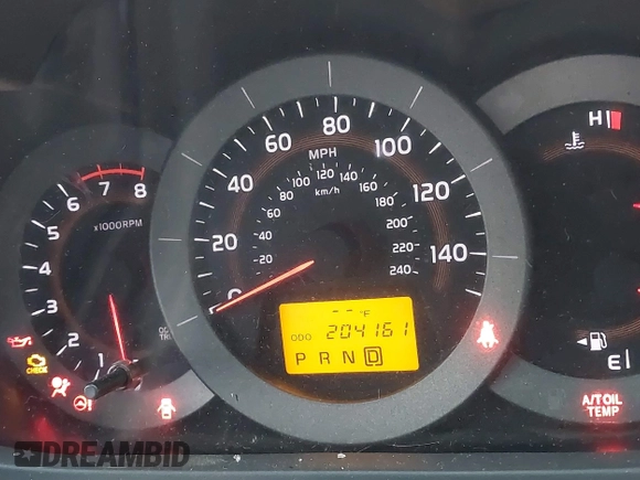 2009 Toyota RAV4 with VIN JTMBK33V89D004721, listed as a IAAI auction lot 41044764 with 204,161 mi miles. Bid and sale history available at carsss.com. Image 7.