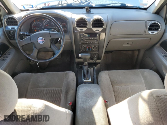 2009 GMC Envoy SLE with VIN 1GKDS33S492129469, listed as a Copart auction lot 83232024 with 131,735 mi miles and Salvage Title. Bid and sale history available at carsss.com. Image 8.
