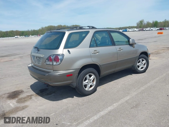 2001 Lexus RX 300 with VIN JTJHF10U410167728, listed as a IAAI auction lot 42094435 with 255,704 mi miles. Bid and sale history available at carsss.com. Image 4.