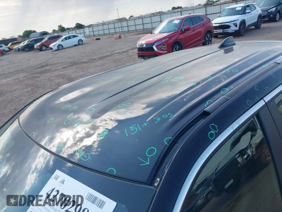 2024 Mitsubishi Eclipse Cross SE z VIN JA4ATWAAXRZ063910, wystawiony jako IAAI lot #42702986 z przebiegiem 30 998 mil mil oraz . Historia ofert i sprzedaży dostępna na DreamBid. Obrazek 17.