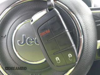 2018 Jeep Compass Latitude with VIN 3C4NJDBB9JT160925, listed as a IAAI auction lot 42301928 with 327,387 mi miles and . Bid and sale history available at DreamBid. Image 11.