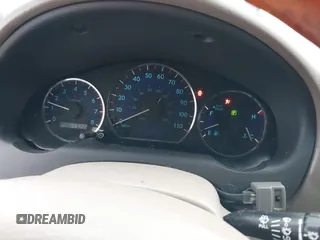 2007 Toyota Sienna XLE z VIN 5TDBK22C97S003525, wystawiony jako IAAI lot #40907947 z przebiegiem Nie podano mil oraz . Historia ofert i sprzedaży dostępna na DreamBid. Obrazek 7.