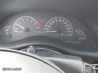 2003 Pontiac Grand Prix GT with VIN 1G2WP52K23F162669, listed as a IAAI auction lot 41467652 with 184,922 mi miles. Bid and sale history available at carsss.com. Image 7.