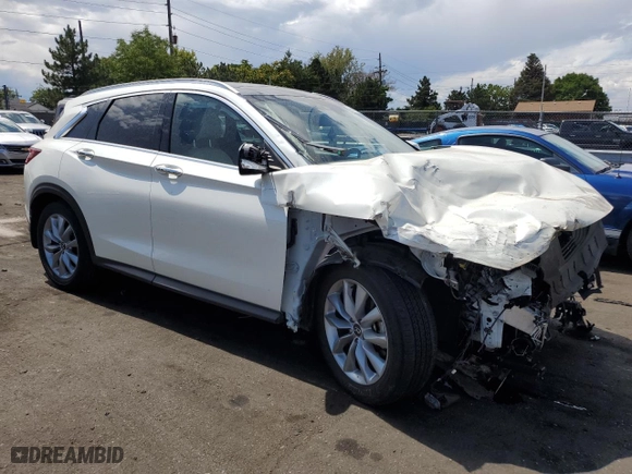 2022 Infiniti QX50 LUXE with VIN 3PCAJ5BB5NF115845, listed as a Copart auction lot 66607914 with 27,245 mi miles and Salvage Title. Bid and sale history available at carsss.com. Image 4.