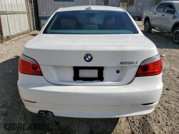 2008 BMW 5 Series z VIN WBAN453588CT16817, wystawiony jako Copart lot #54245065 z przebiegiem 103 603 mil mil oraz Czysty tytuł • Clean title. Historia ofert i sprzedaży dostępna na DreamBid. Obrazek 6.