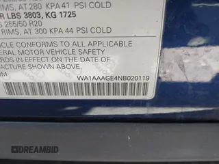 2022 Audi e-tron Premium z VIN WA1AAAGE4NB020119, wystawiony jako IAAI lot #41830433 z przebiegiem 27 591 mil mil oraz . Historia ofert i sprzedaży dostępna na DreamBid. Obrazek 9.