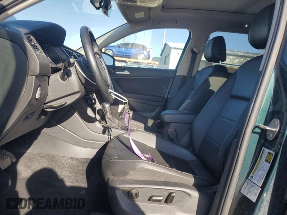 2019 Volkswagen Tiguan SE with VIN 3VV3B7AX3KM081508, listed as a Copart auction lot 52691945 with 32,089 mi miles and Salvage Title. Bid and sale history available at DreamBid. Image 7.