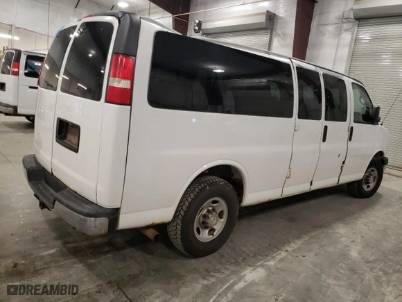 2009 Chevrolet Express Passenger with VIN 1GAHG39K491164811, listed as a Copart auction lot 80862324 with 147,559 mi miles and Salvage Title. Bid and sale history available at carsss.com. Image 3.