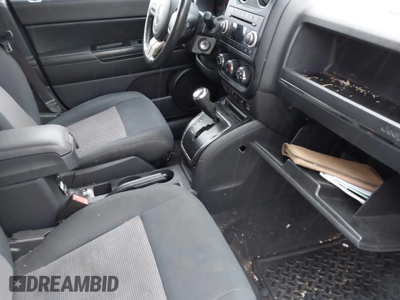 2012 Jeep Compass Latitude with VIN 1C4NJDEB9CD577823, listed as a IAAI auction lot 41975769 with Not Provided miles and . Bid and sale history available at DreamBid. Image 5.