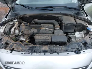 2014 Volvo S60 T5 with VIN YV1612FS0E1291364, listed as a IAAI auction lot 42130425 with 140,497 mi miles. Bid and sale history available at carsss.com. Image 6.