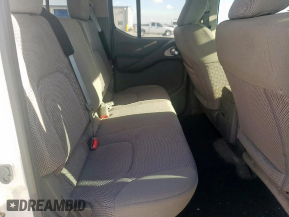 2015 Nissan Frontier SV with VIN 1N6AD0ER1FN711652, listed as a Copart auction lot 61087965 with 125,711 mi miles and Salvage title. Bid and sale history available at DreamBid. Image 10.