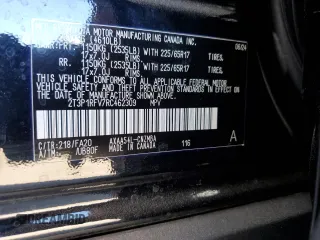 2024 Toyota RAV4 XLE with VIN 2T3P1RFV7RC462309, listed as a Copart auction lot 68385314 with 1,935 mi miles and Salvage Title. Bid and sale history available at carsss.com. Image 15.