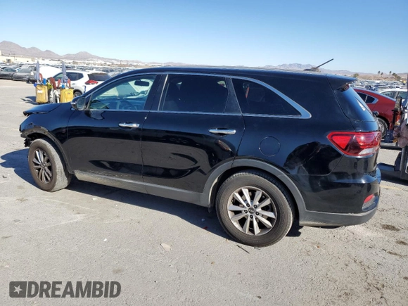 2020 Kia Sorento LX with VIN 5XYPG4A58LG628012, listed as a Copart auction lot 41807055 with 120,147 mi miles and Salvage Title. Bid and sale history available at carsss.com. Image 2.
