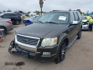 2008 Ford Explorer Limited с VIN 1FMEU65868UA74468, выставлен на аукционе IAAI как лот 42195265 с пробегом 134 272 миль миль и . История ставок и продаж доступна на DreamBid. Изображение 2.