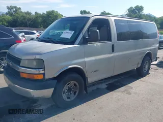 2005 Chevrolet Express Passenger with VIN 1GAHG35U151169241, listed as a IAAI auction lot 42586648 with 385,258 mi miles and . Bid and sale history available at DreamBid. Image 2.