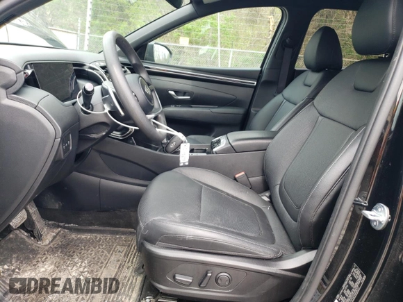 2024 Hyundai Santa Cruz Night Edition z VIN 5NTJCDAF4RH082371, wystawiony jako Copart lot #54815695 z przebiegiem 11 154 mil mil oraz Szkoda całkowita • Salvage title. Historia ofert i sprzedaży dostępna na DreamBid. Obrazek 7.