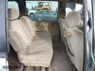 2003 Mazda MPV LX with VIN JM3LW28A730338415, listed as a IAAI auction lot 41741593 with 206,877 mi miles. Bid and sale history available at carsss.com. Image 8.