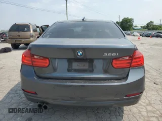 2015 BMW 3 Series 328i z VIN WBA3C1C52FK122225, wystawiony jako Copart lot #57556555 z przebiegiem 69 193 mil mil oraz Szkoda całkowita • Salvage title. Historia ofert i sprzedaży dostępna na DreamBid. Obrazek 6.