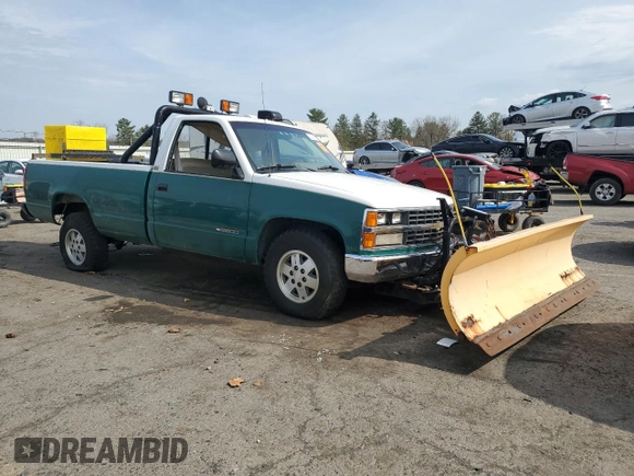 1988 Chevrolet Silverado 1500 with VIN 1GCDK14K8JE202800, listed as a Copart auction lot 53239605 with 186,894 mi miles and Salvage Title. Bid and sale history available at DreamBid. Image 4.