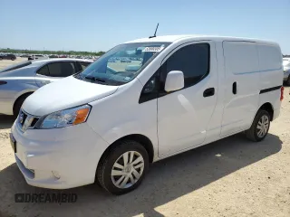 2021 Nissan NV200 SV z VIN 3N6CM0KN2MK704870, wystawiony jako Copart lot #52800305 z przebiegiem 107 138 mil mil oraz Szkoda całkowita • Salvage title. Historia ofert i sprzedaży dostępna na DreamBid. Obrazek 1.