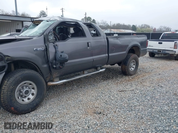 2003 Ford F-350 XL with VIN 1FTSX31F63EB09868, listed as a IAAI auction lot 41794191 with 124,074 mi miles and . Bid and sale history available at DreamBid. Image 13.