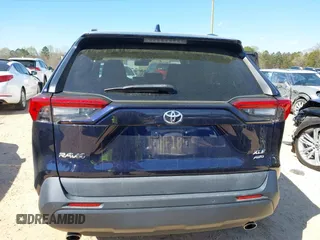 2019 Toyota RAV4 XLE Premium with VIN 2T3A1RFV4KW078806, listed as a IAAI auction lot 41877504 with 99,017 mi miles. Bid and sale history available at carsss.com. Image 16.
