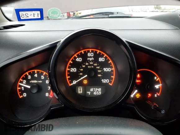 2007 Honda Element with VIN 5J6YH17997L007750, listed as a Copart auction lot 45148345 with 187,348 mi miles and Salvage Title. Bid and sale history available at DreamBid. Image 9.