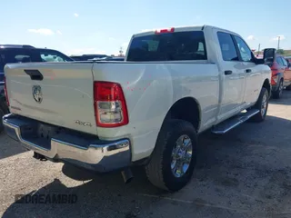 2024 Ram 2500 Big Horn with VIN 3C6UR5DJ2RG303949, listed as a IAAI auction lot 42575281 with 117,754 mi miles and . Bid and sale history available at DreamBid. Image 4.